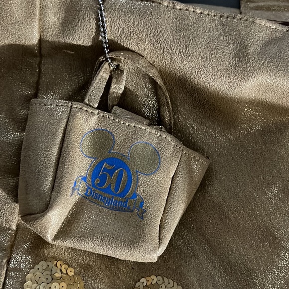Disneyland 50th anniversary bag and little bag - Picture 2 of 11